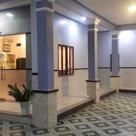 Motel Hoang Gia Long Khanh Extérieur photo