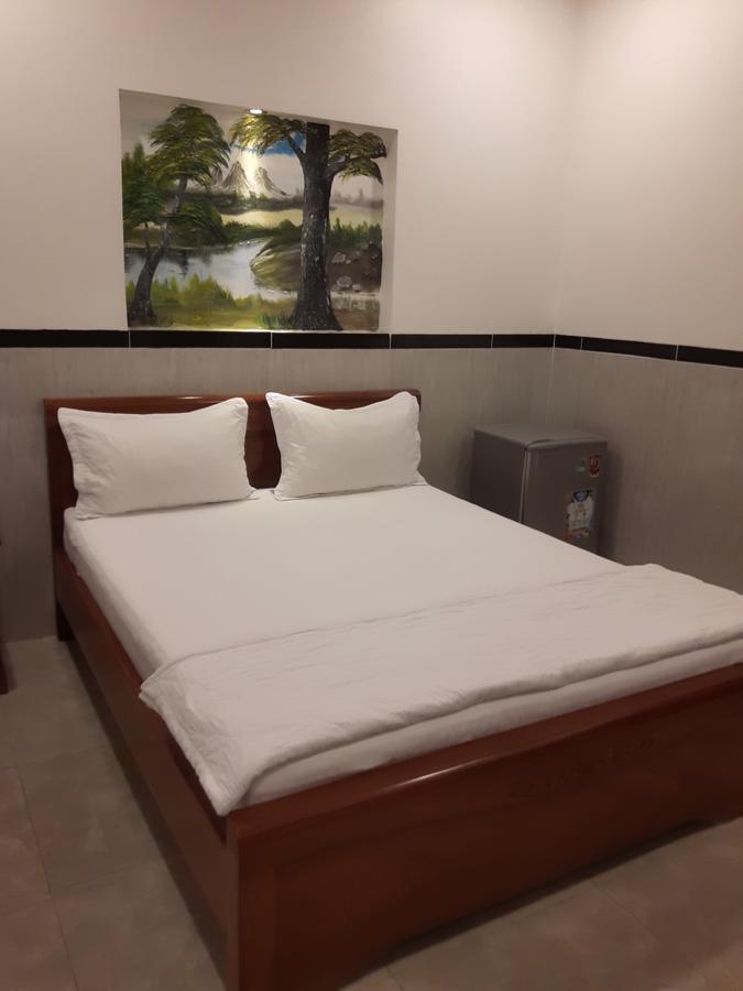 Motel Hoang Gia Long Khanh Extérieur photo